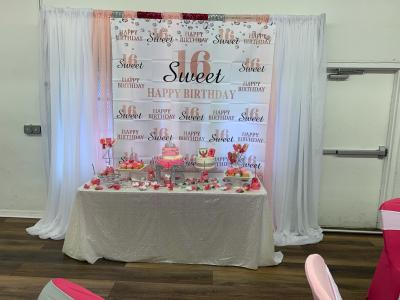 Cake table 